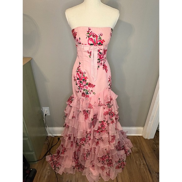 Sherri Hill 54175 Pink Floral Strapless Tiered Ruffle Mermaid Gown Dress Size 2